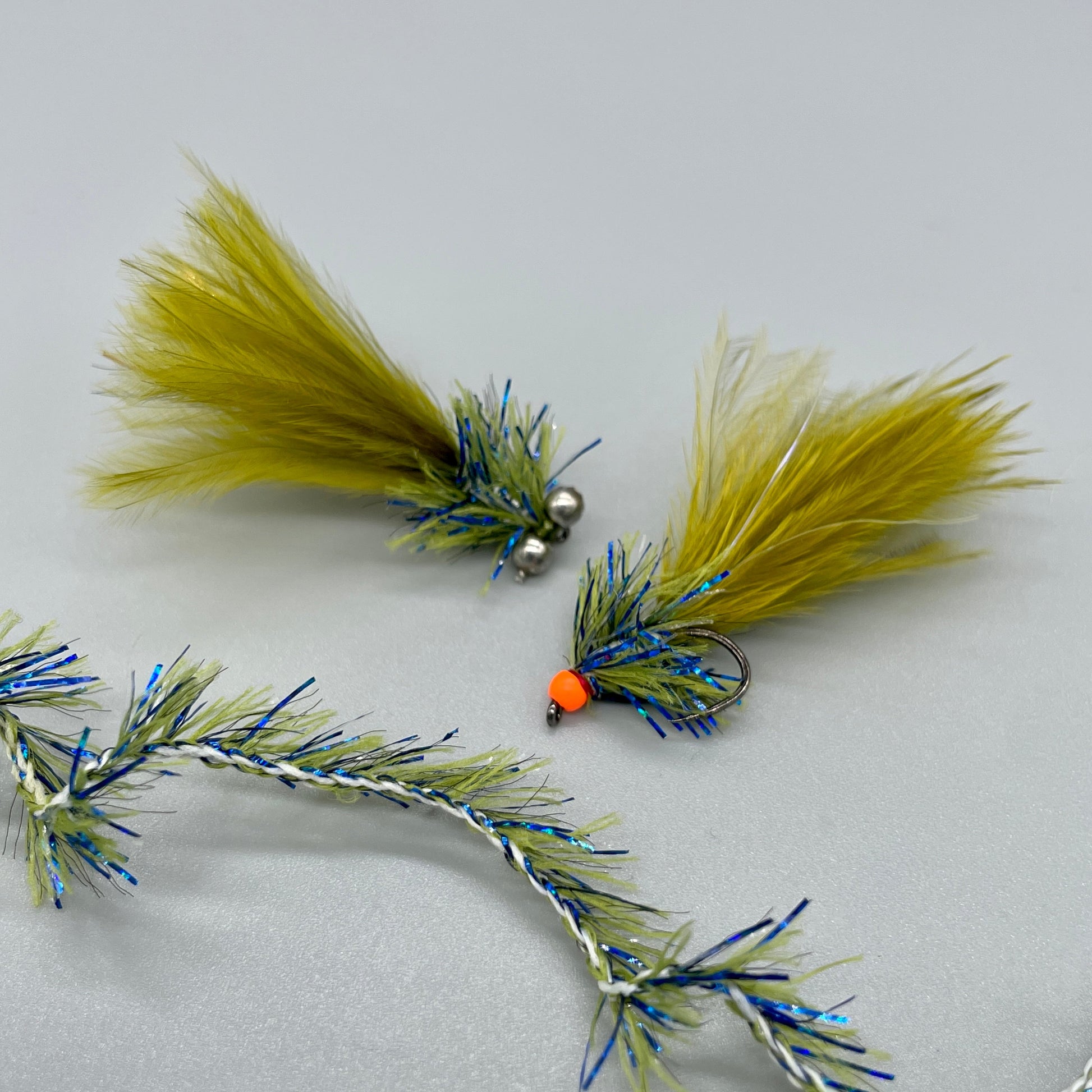 Upavon Pure Blue Flash Damsel Straggle Hackle - Upavon Fly Fishing